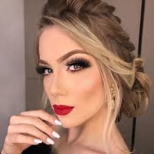 Maquillaje con Pestanas 1.jpeg 2